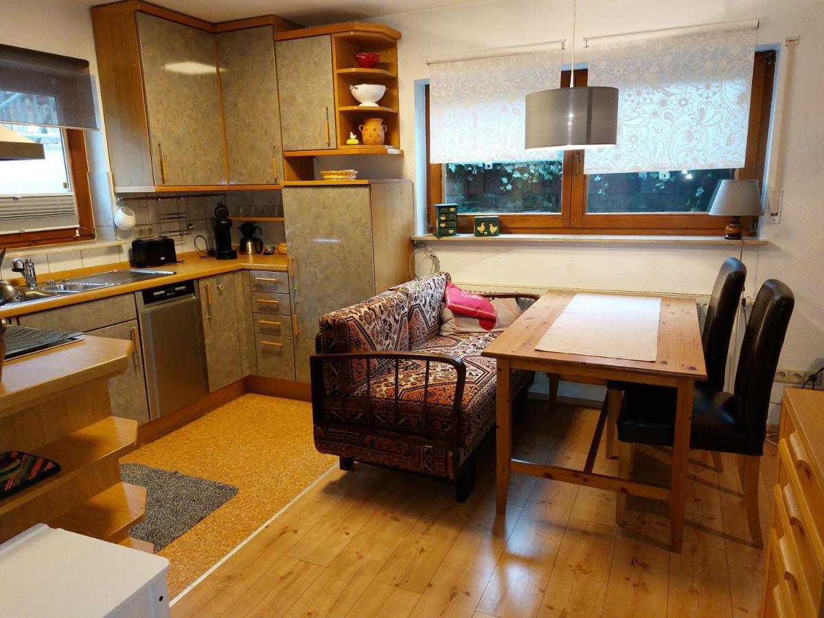 Schillerstueble Apartment Bodelshausen ภายนอก รูปภาพ