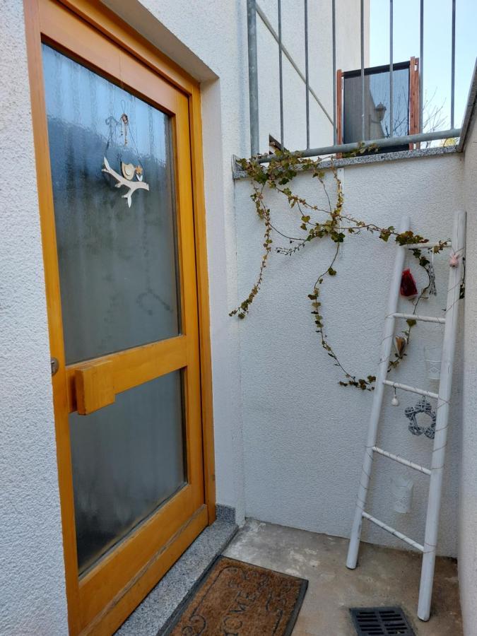 Schillerstueble Apartment Bodelshausen ภายนอก รูปภาพ
